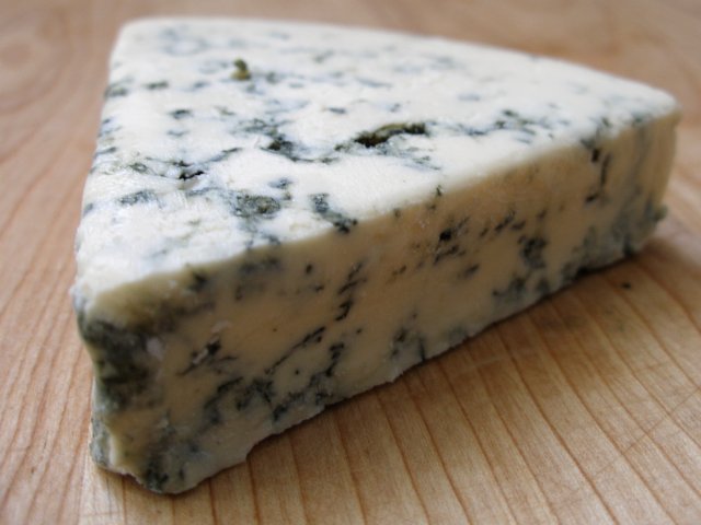 danish_blue_cheese.jpg